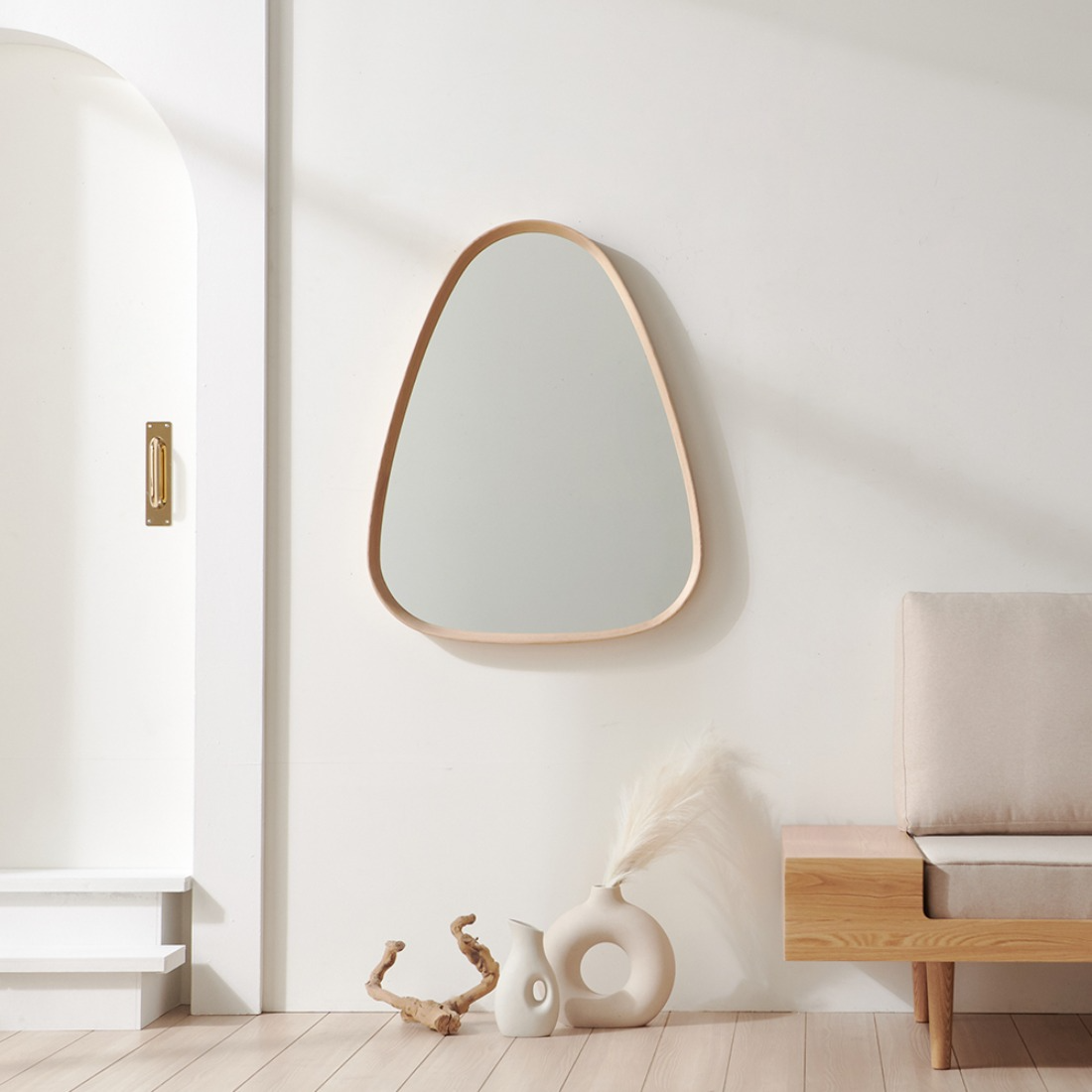 스페이스꼬모 로엔 오크원목 둥근삼각형 화장대 거울